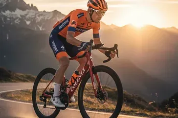 Profesjonalny rower kolarski: Kompletny przewodnik dla wymagajcych